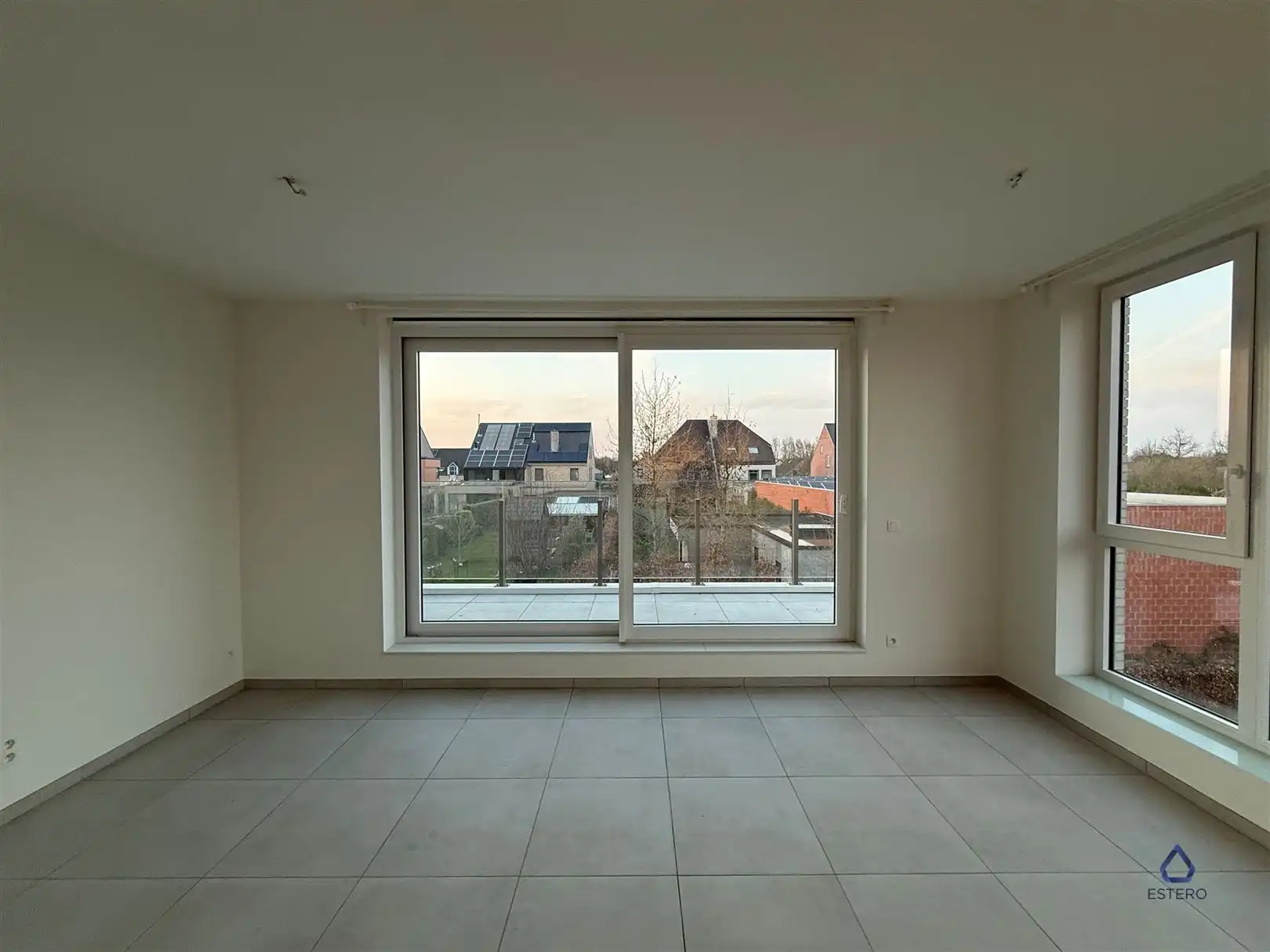 Mooi afgewerkt nieuwbouwappartement met 1 slaapkamer foto 6