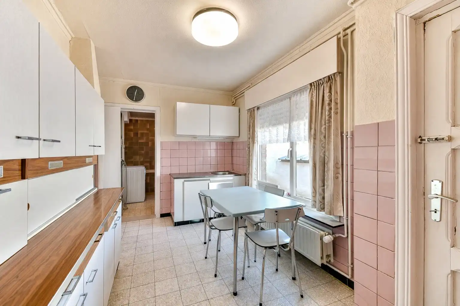 Te renoveren woning op rustige en centrale ligging foto 5