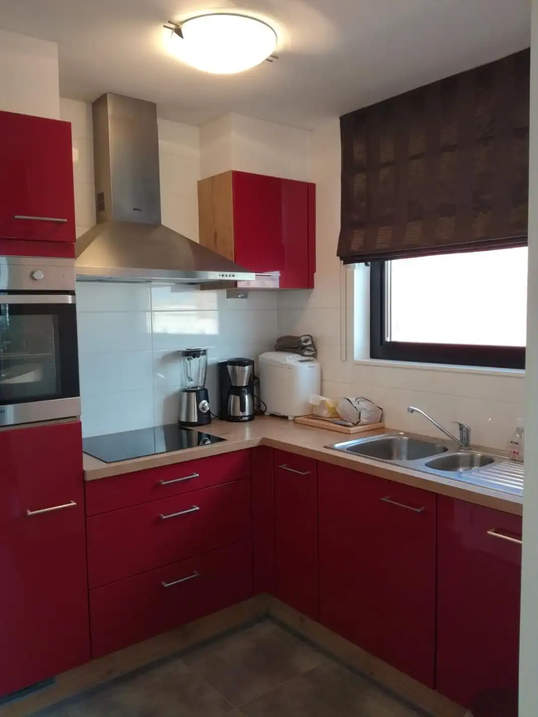 Ongemeubeld appartement centrum Oostende foto 3