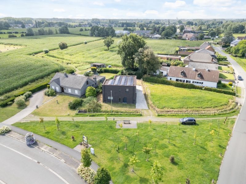 Prachtige recente OB op 557m² - 4 slpkmrs!! foto 2