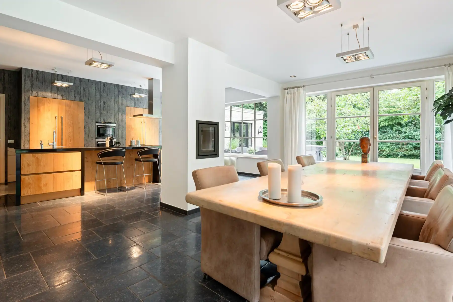 Exclusieve villa met parktuin foto 21