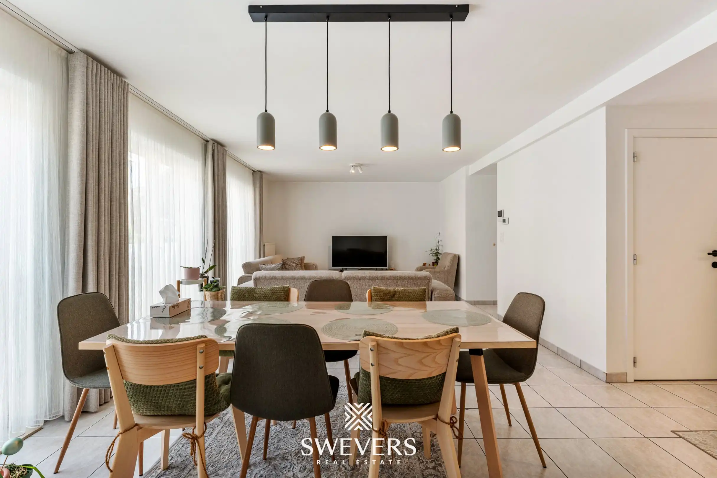 Gerenoveerd 2-slaapkamerappartement met ZW-terras vlak bij Hasselt centrum foto 10