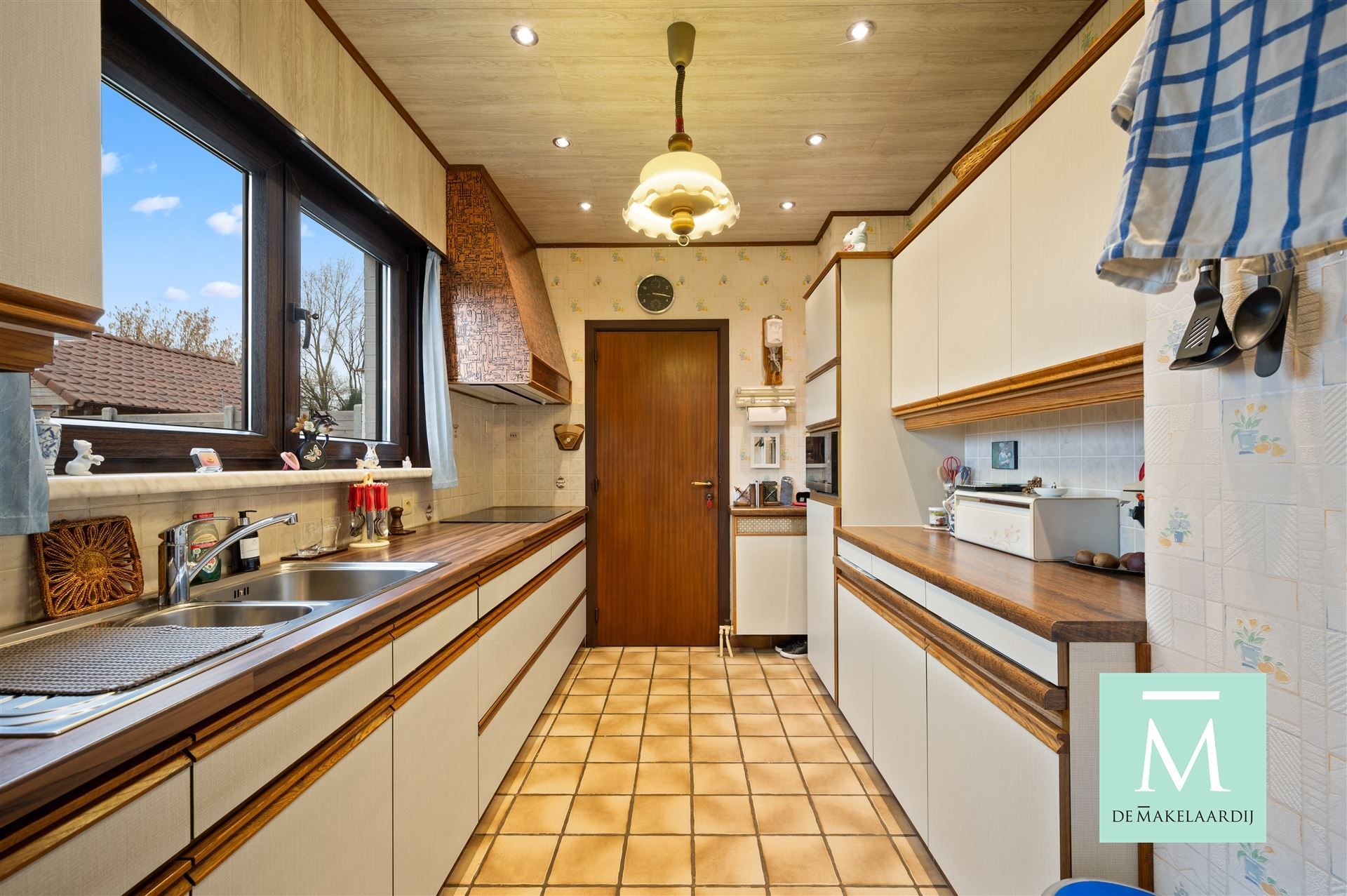 Goed onderhouden woning met 3 slaapkamers, tuin en garage op toplocatie! foto 5