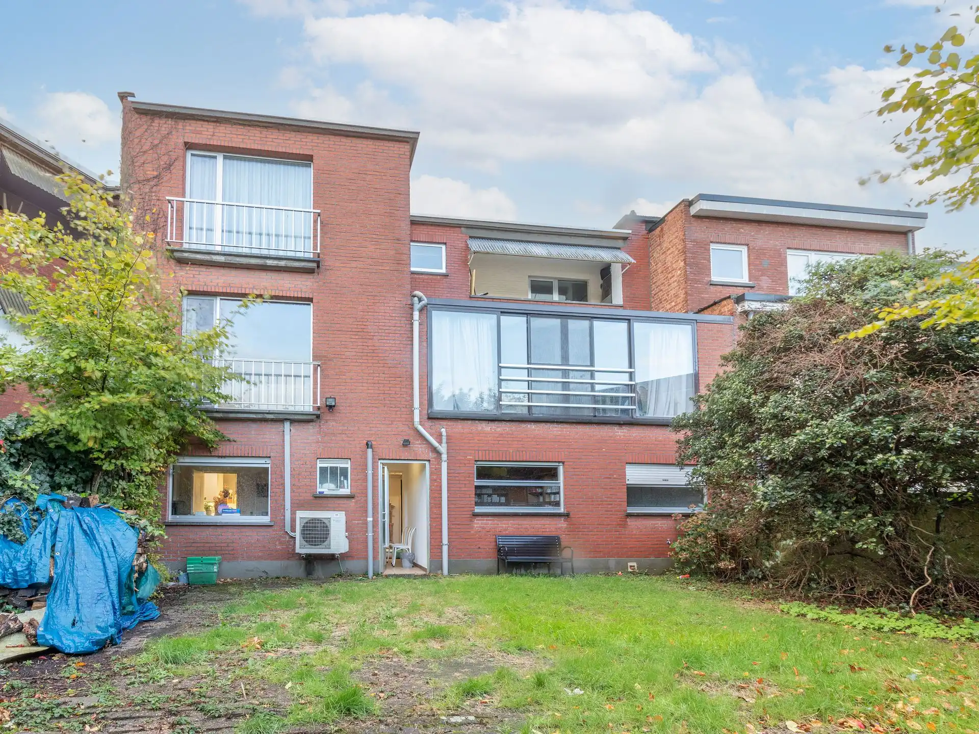 Handelspand met ruim duplex appartement foto 21