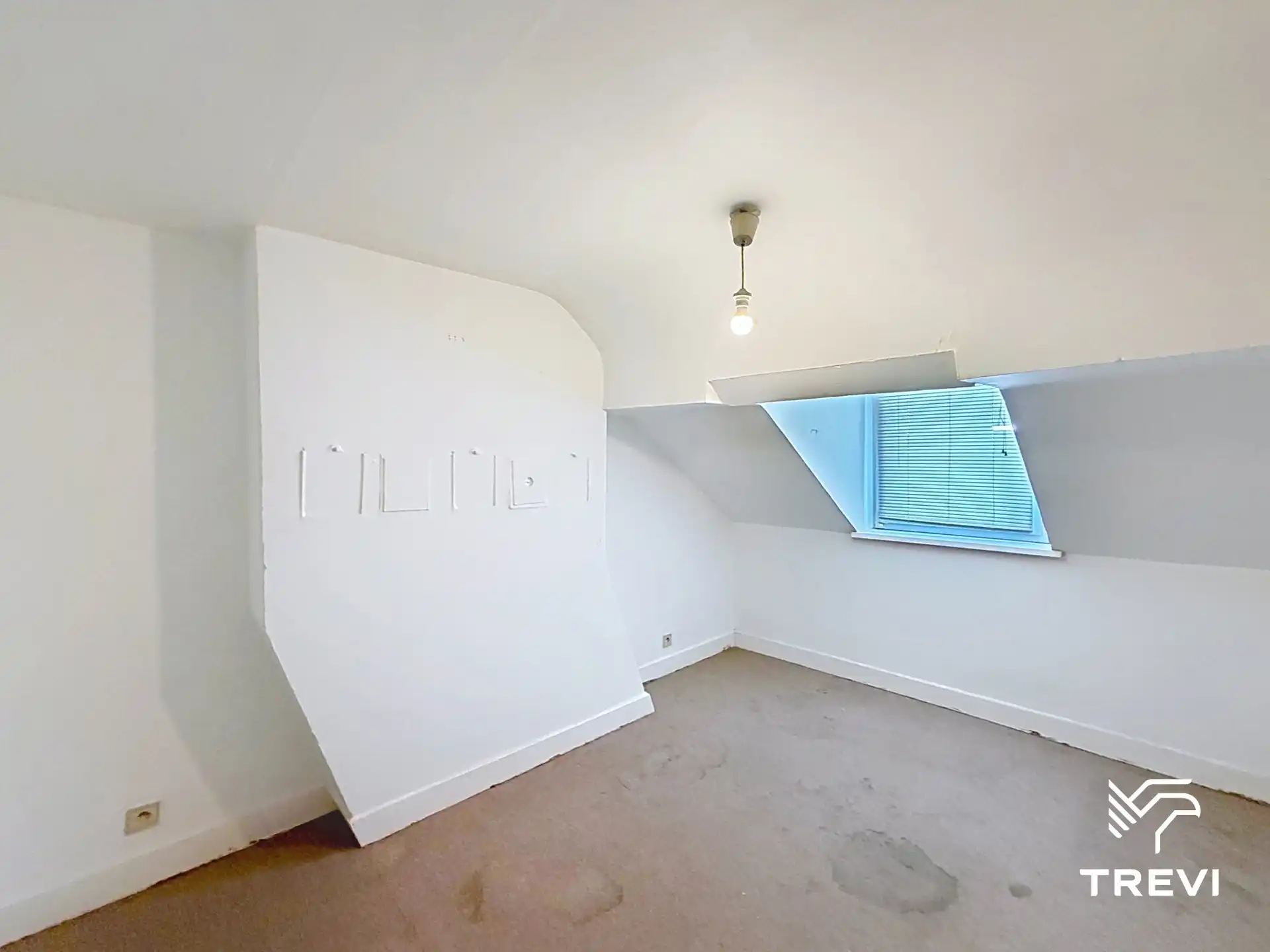 VANDERKINDERE – Ideaal gelegen 1-slaapkamerappartement! foto 7