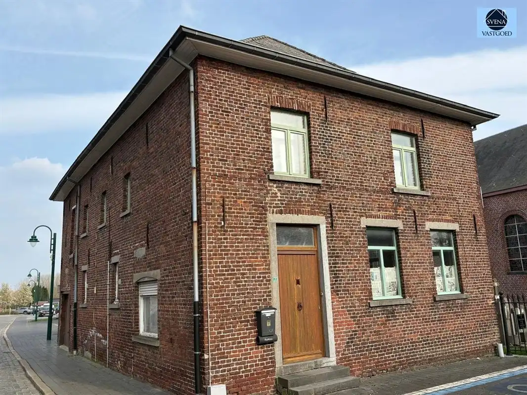 Hoofdfoto van de publicatie: VERDER AF TE WERKEN WONING MET VEEL MOGELIJKHEDEN