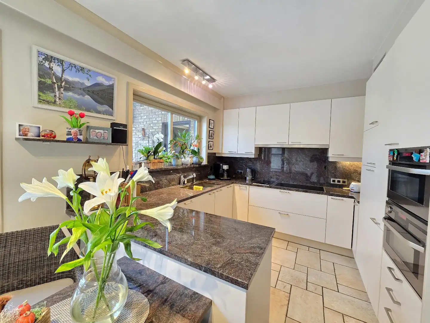 Villa 4 slpk's grenzend aan het natuurgebied te De Panne foto 6