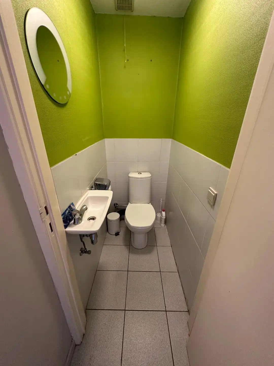 Lichtrijk 1-slpk appartement met zonnig terras, hartje Torhout foto 10