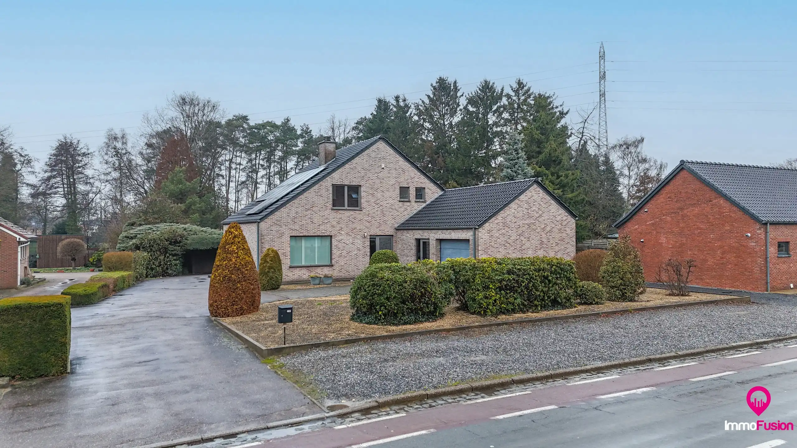 Gezinswoning met ruime garage op riant perceel te Beringen! foto 45