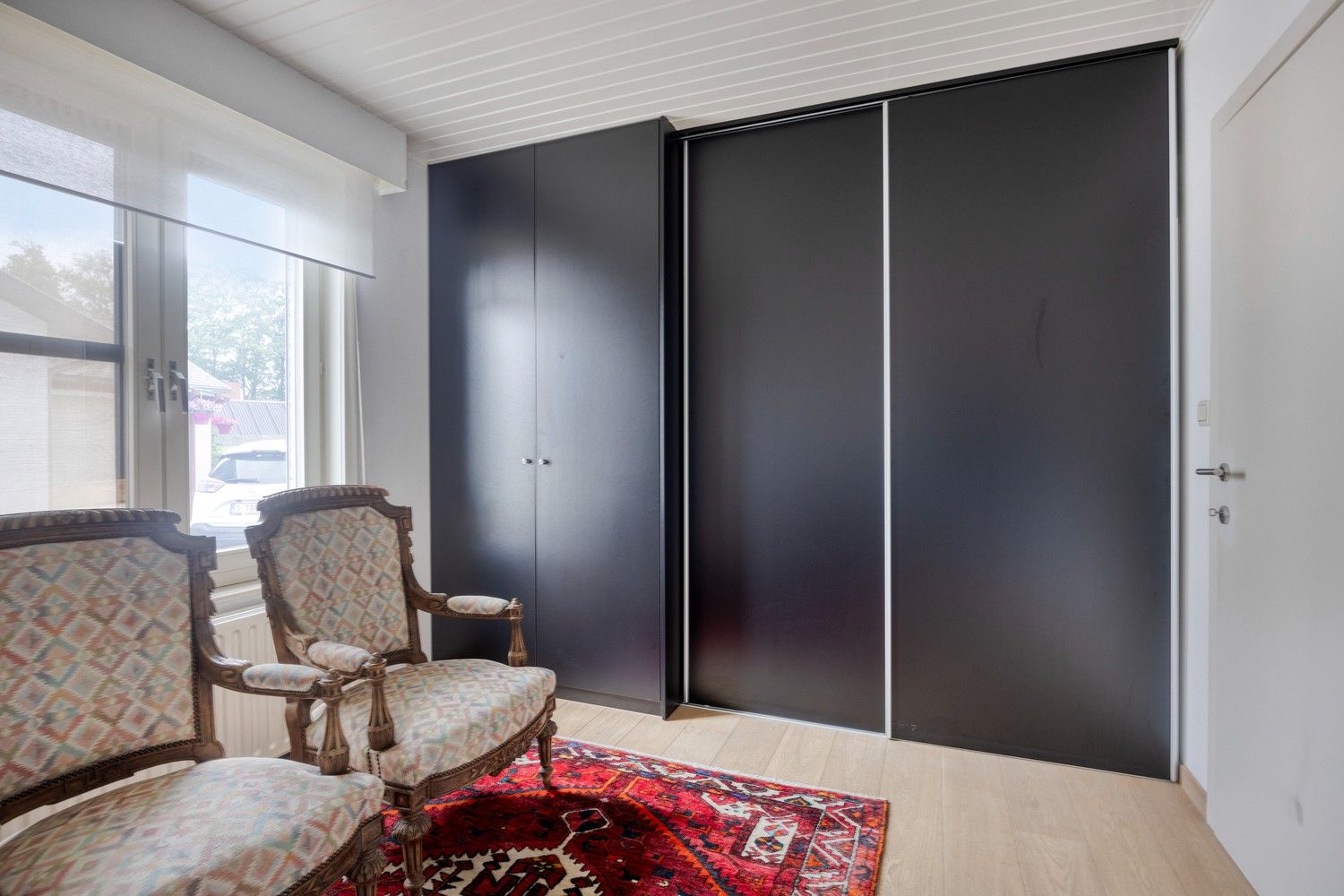 Klassiek landhuis met 4 slaapkamers, bureel en ondergrondse garage op prachtig perceel van 1000 m² nabij Lommel-centrum foto 21