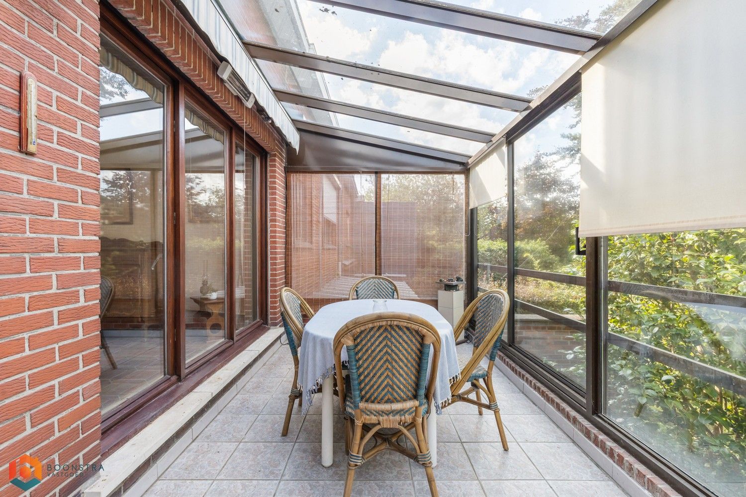 Te renoveren bel-etage te Edegem foto 11