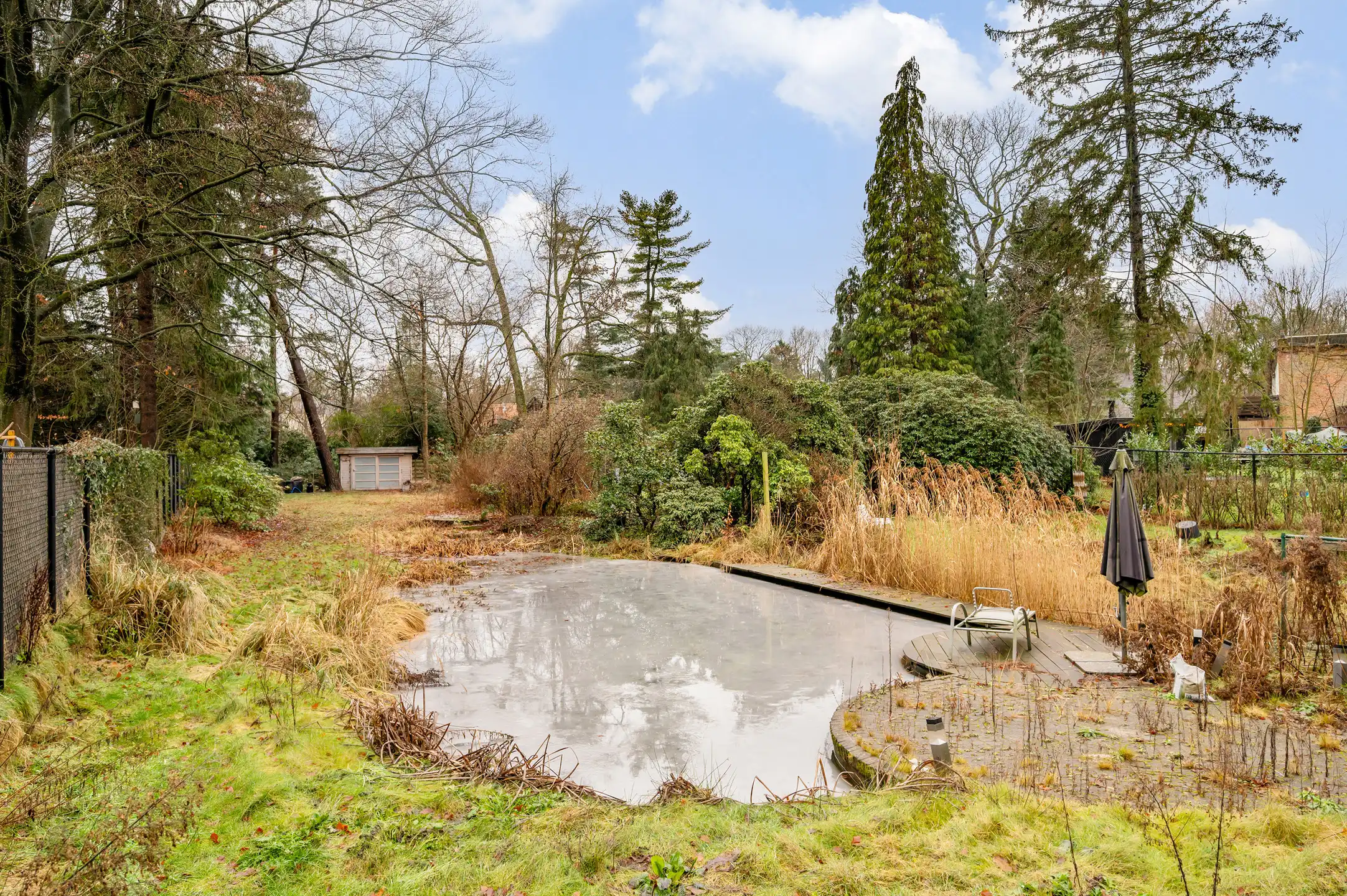 Te renoveren woning met groene tuin te  Heide  foto 23