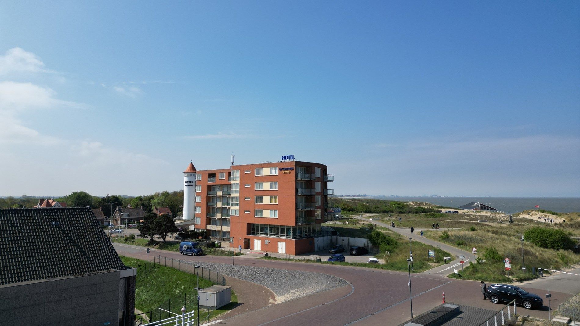 Uniek zicht op haven en zee! foto 29