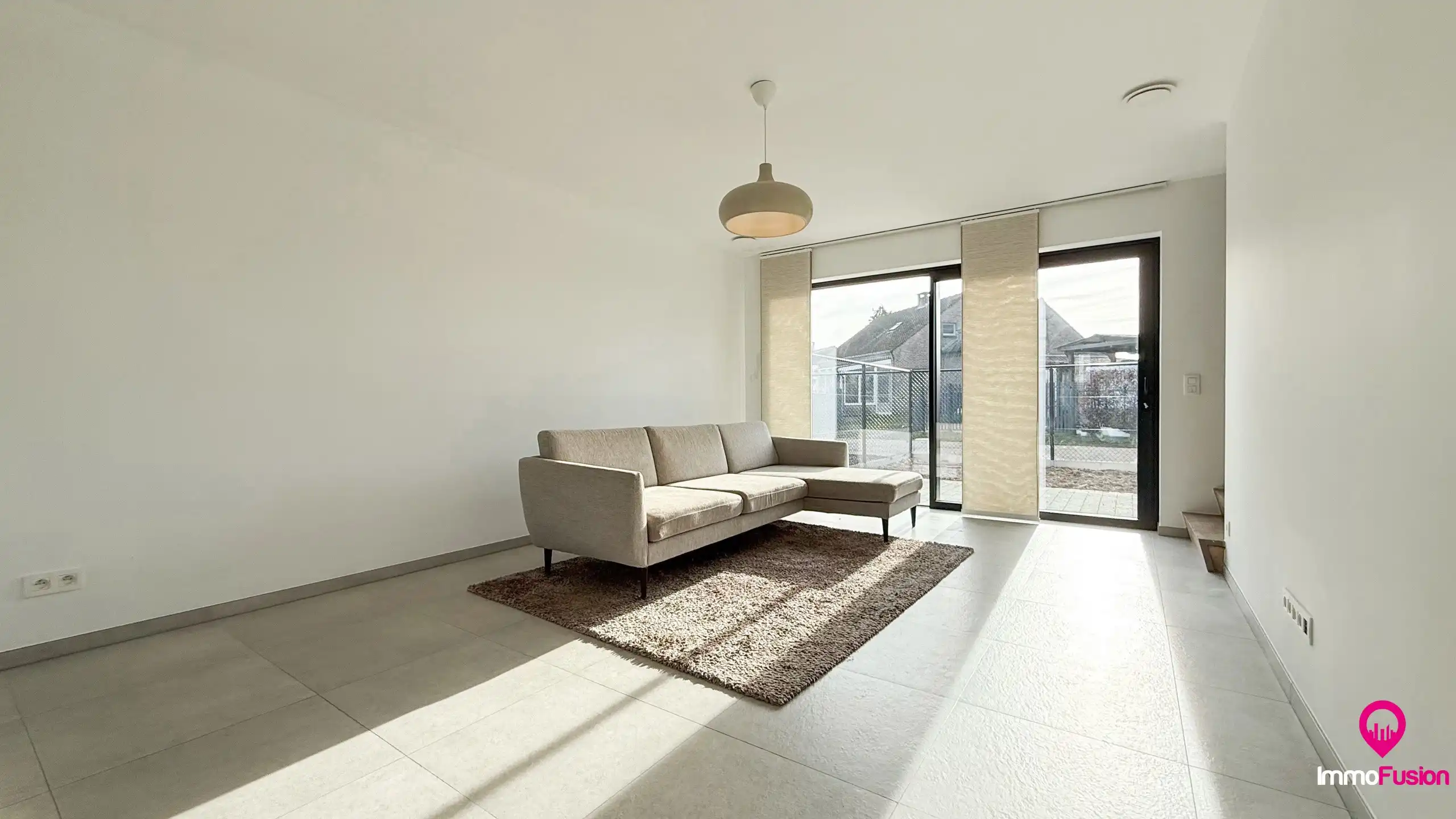 Moderne halfopen bebouwing met 3 slpks, airco en tuintje! foto 4