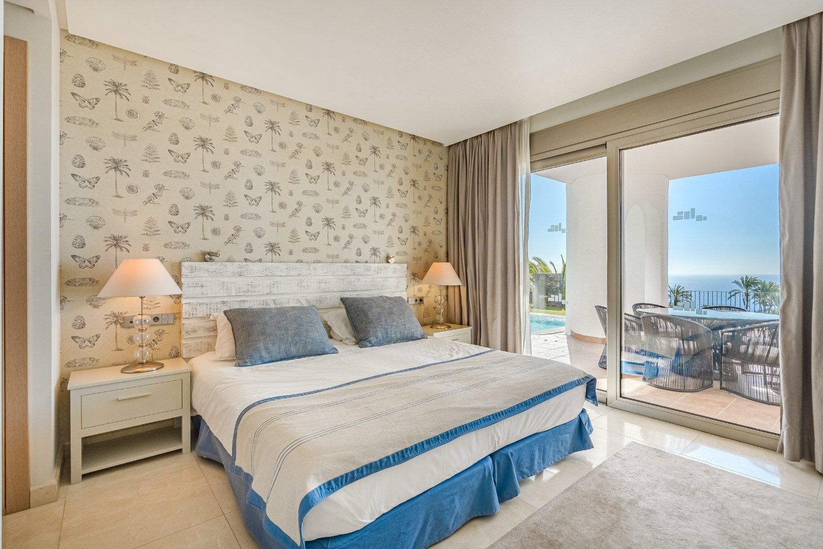 Luxueus appartement met prachtig zeezicht  foto 13