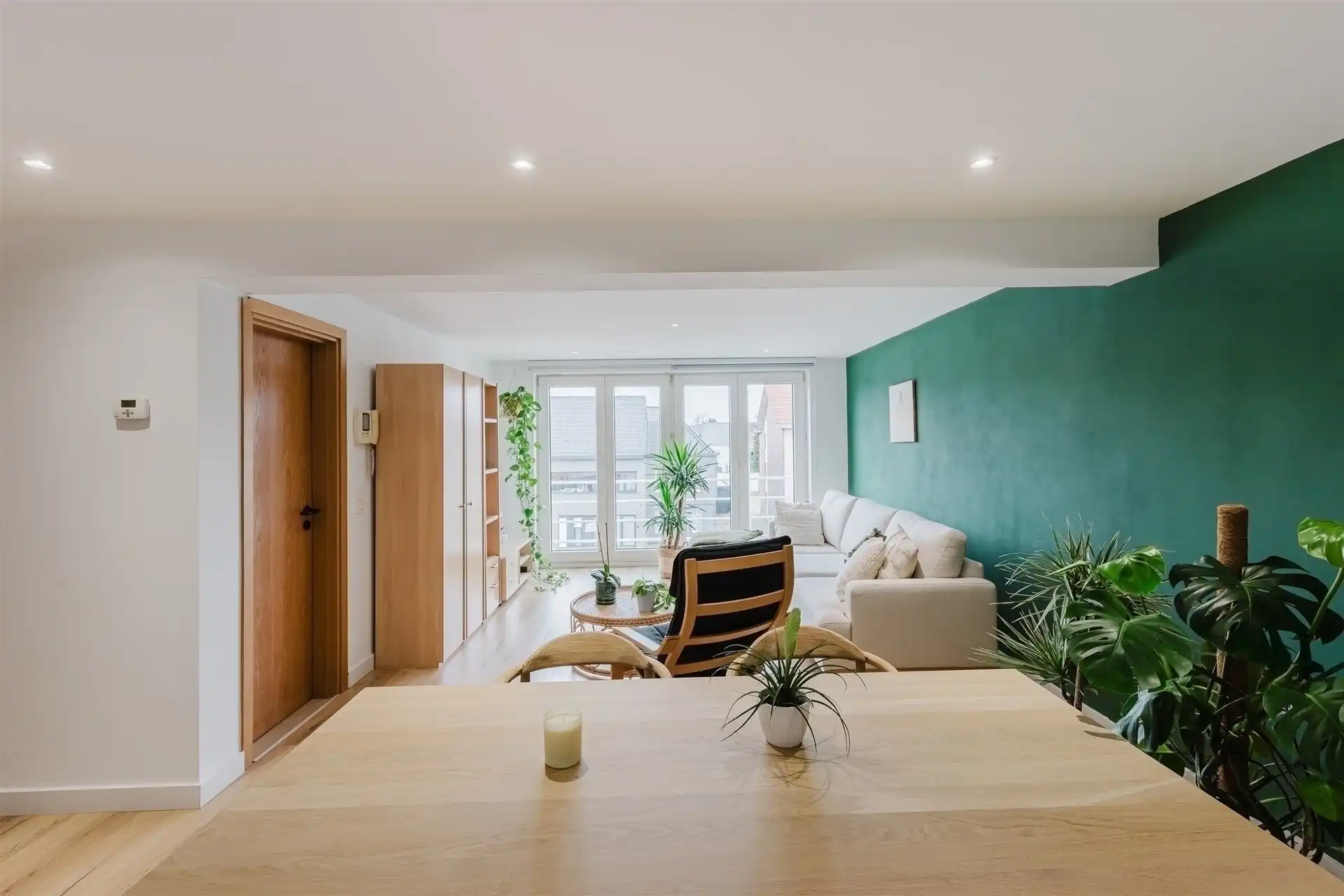 Fijn instap-klaar twee slaapkamer appartement in Wetteren centrum foto 7