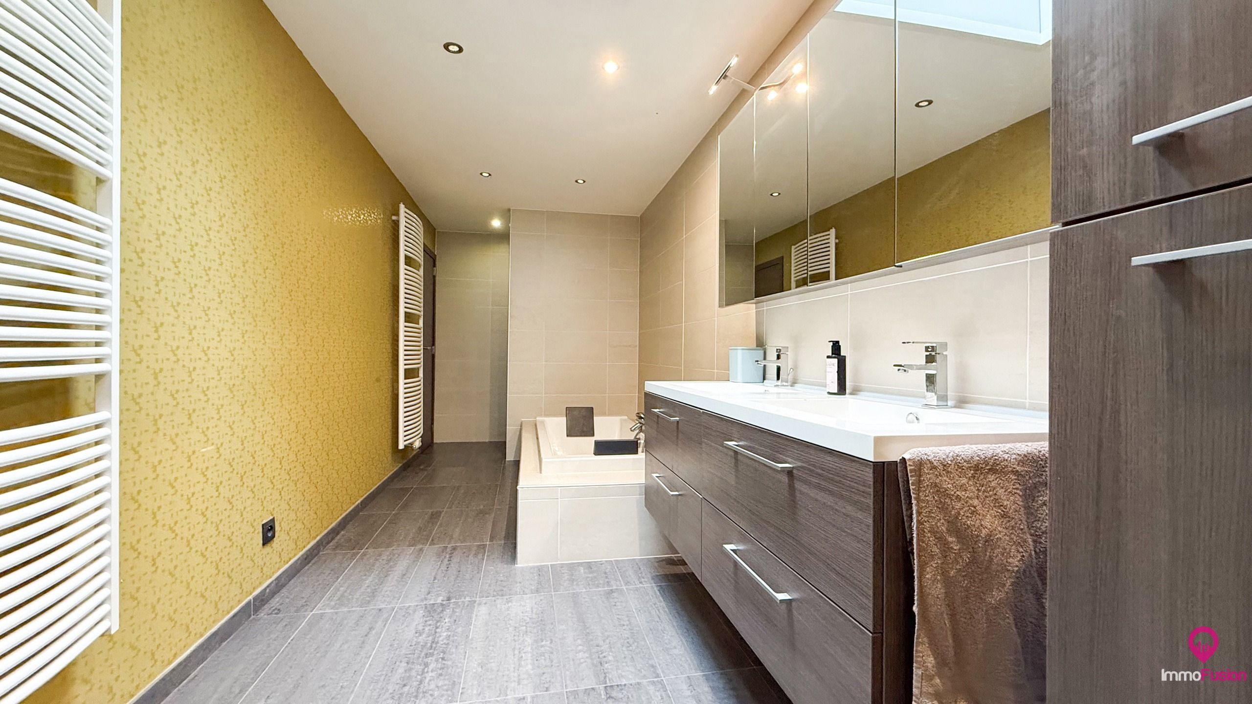 Instapklare open bebouwing met 4slpks op perceel van 10are! foto 13