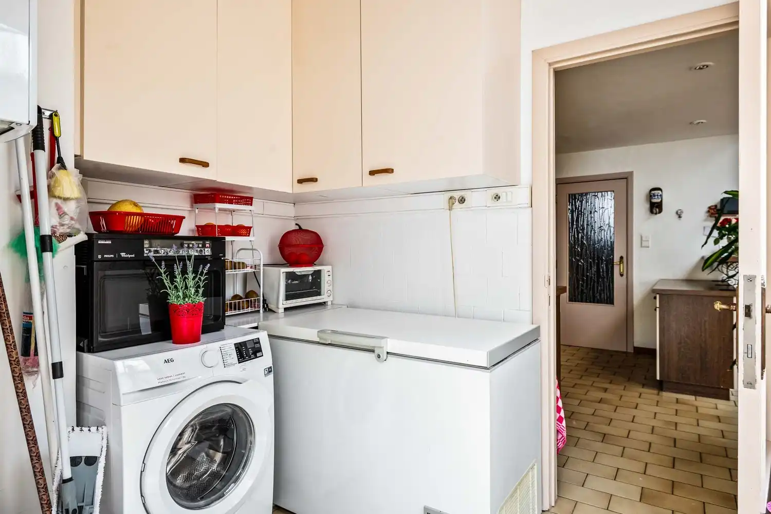 Ruime gezinswoning met 4 slaapkamers op toplocatie in Borgerhout! foto 8