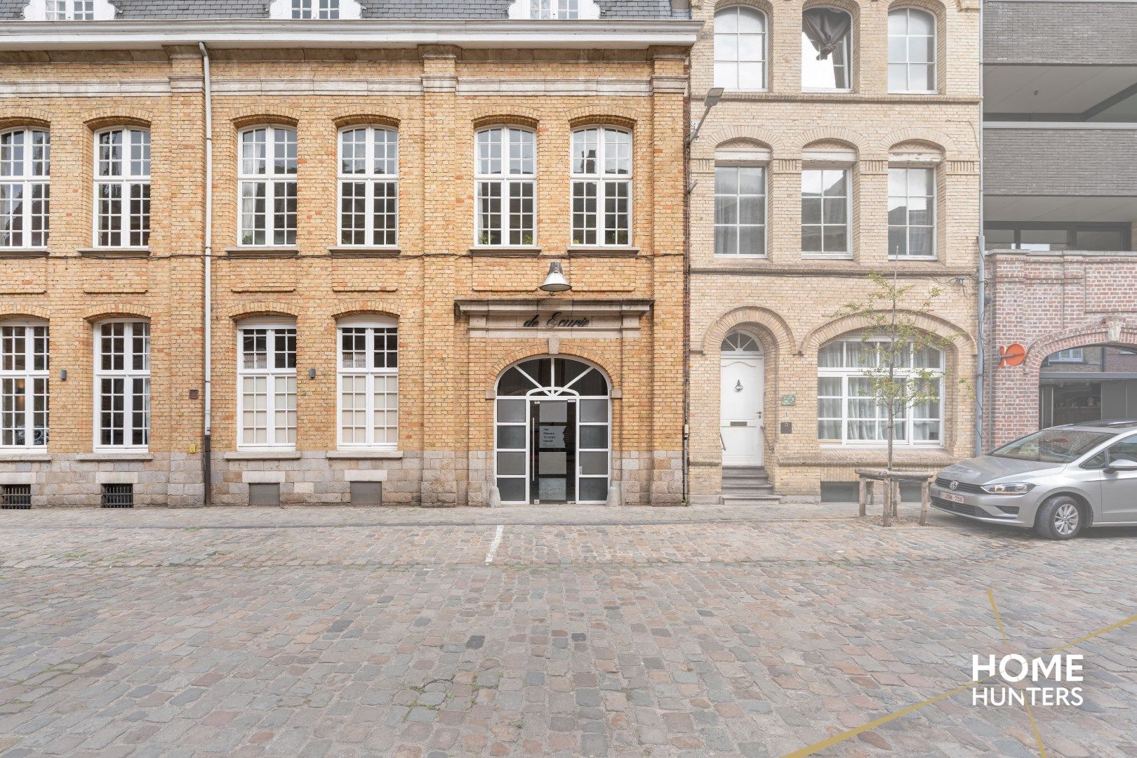 Unieke herenwoning in het centrum van Ieper – wonen en/of ondernemen foto 6