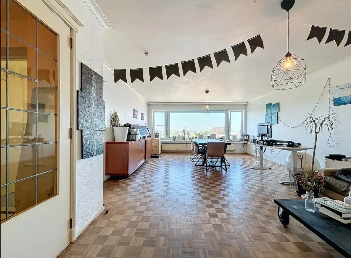 2 slaapkamerappartement met terras en staanplaats foto 4