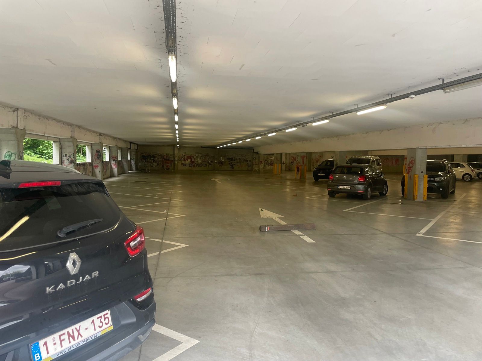 Te huur: winkelruimtes van ca. 800 en 650 m²  foto 12