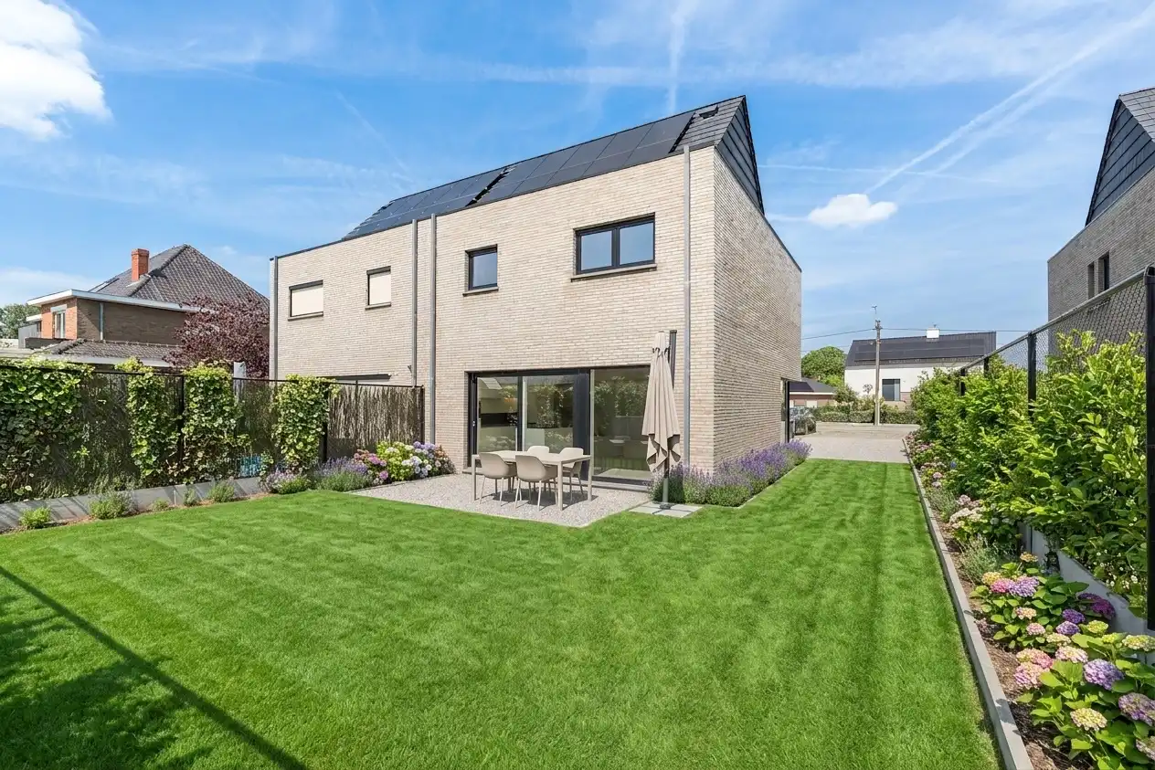 Instapklare nieuwbouwwoning in Serskamp foto 3