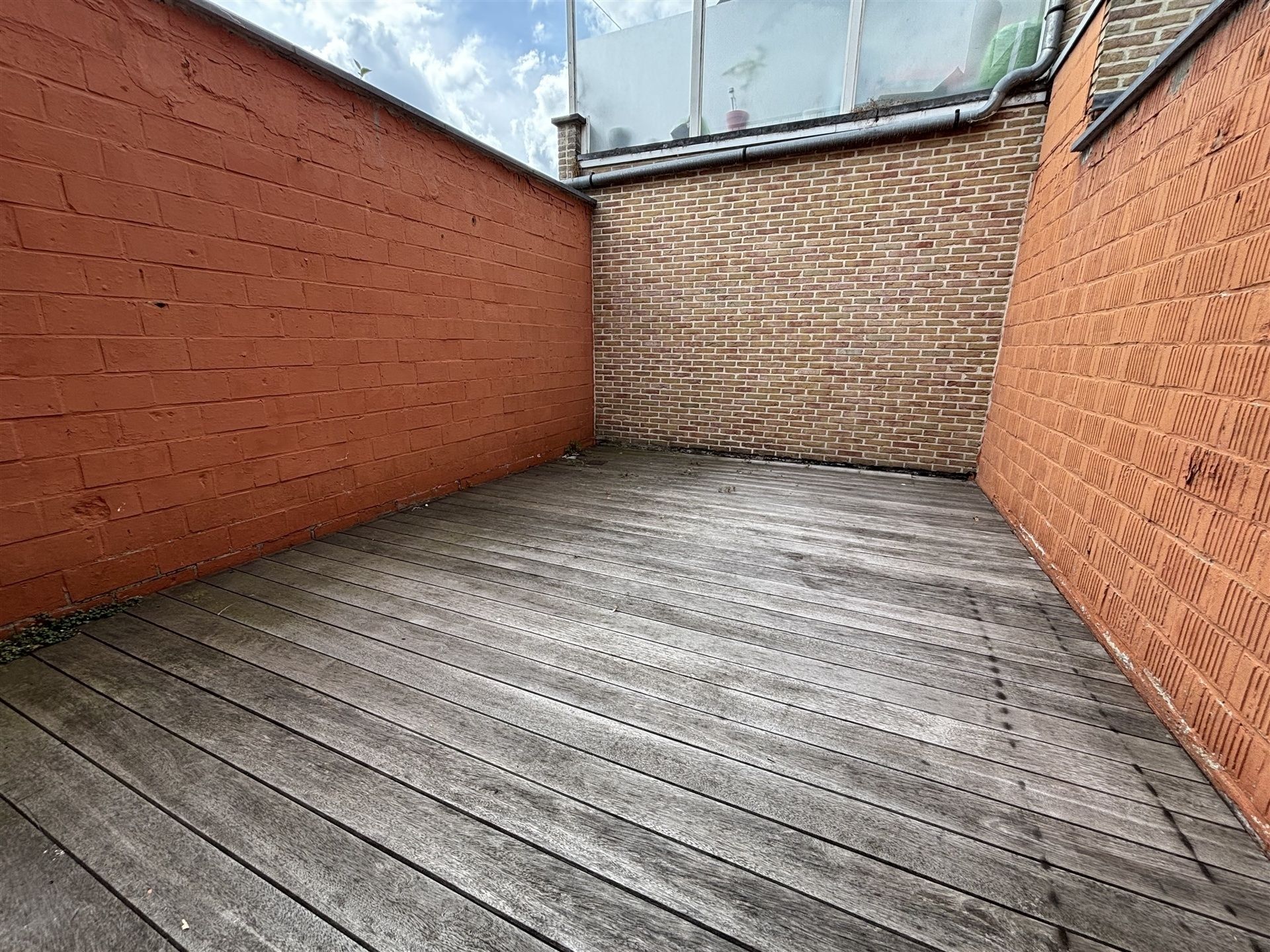 Gelijkvloers appartement met 2 slaapkamers en 2 terrassen foto 16