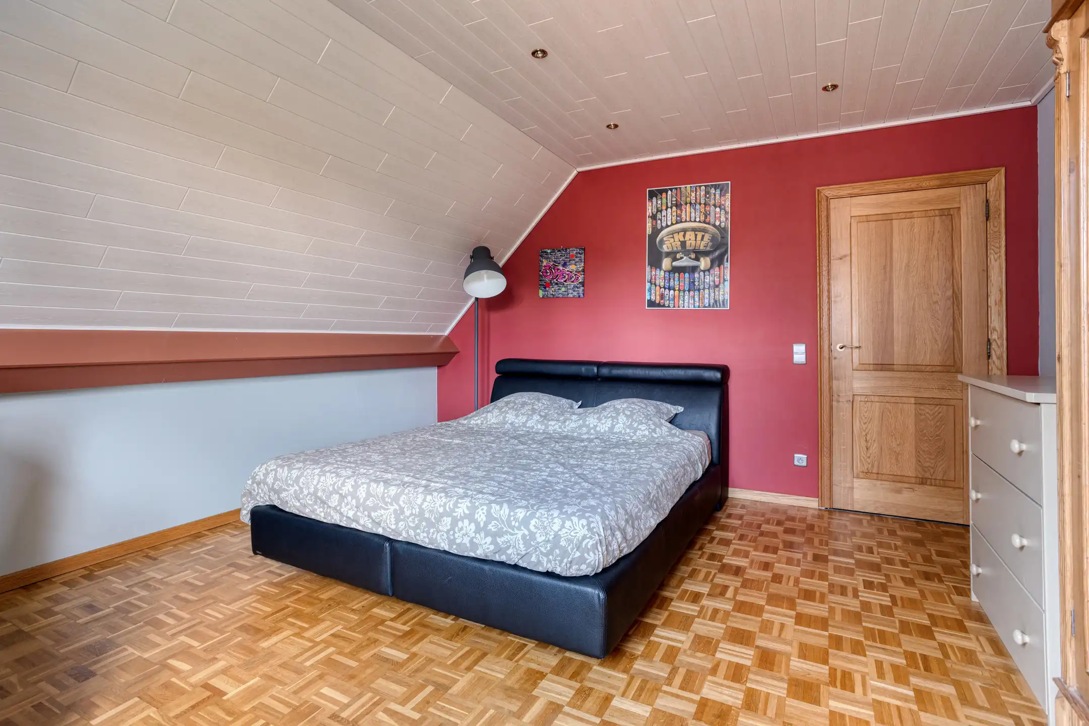 TOP onderhouden villa op uitzonderlijk perceel foto 19