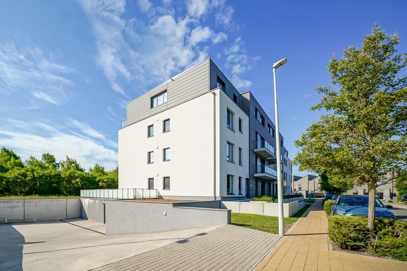 2 slaapkamer appartement met groot terras, garage en open uitzicht op groen foto 22