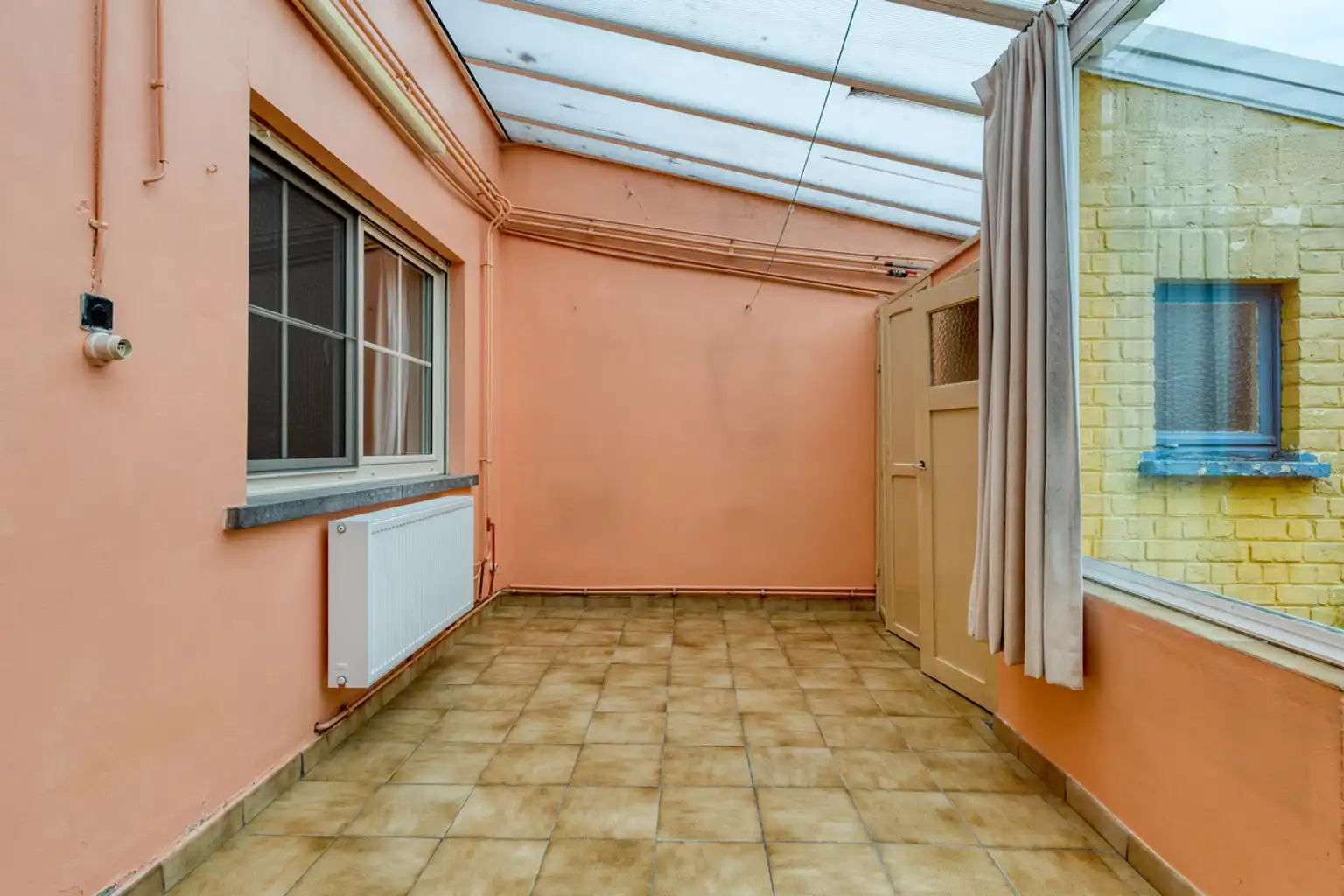 Te moderniseren, charmante tweegevelwoning met tuin foto 7