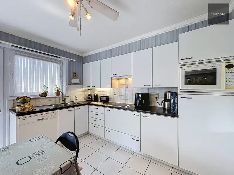 Woning - HOB foto 10