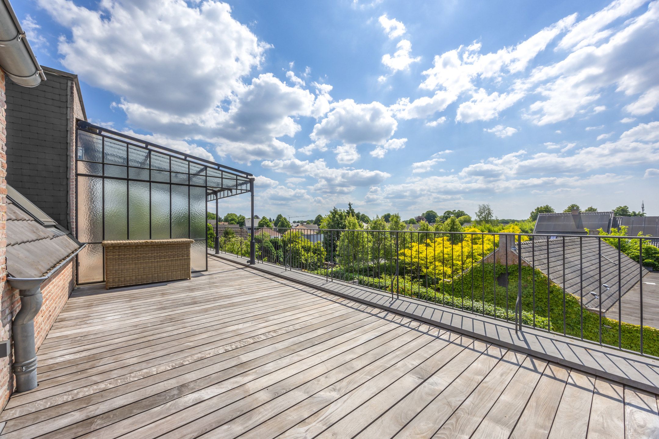 Luxe afgewerkte penthouse met groot zonneterras foto 11