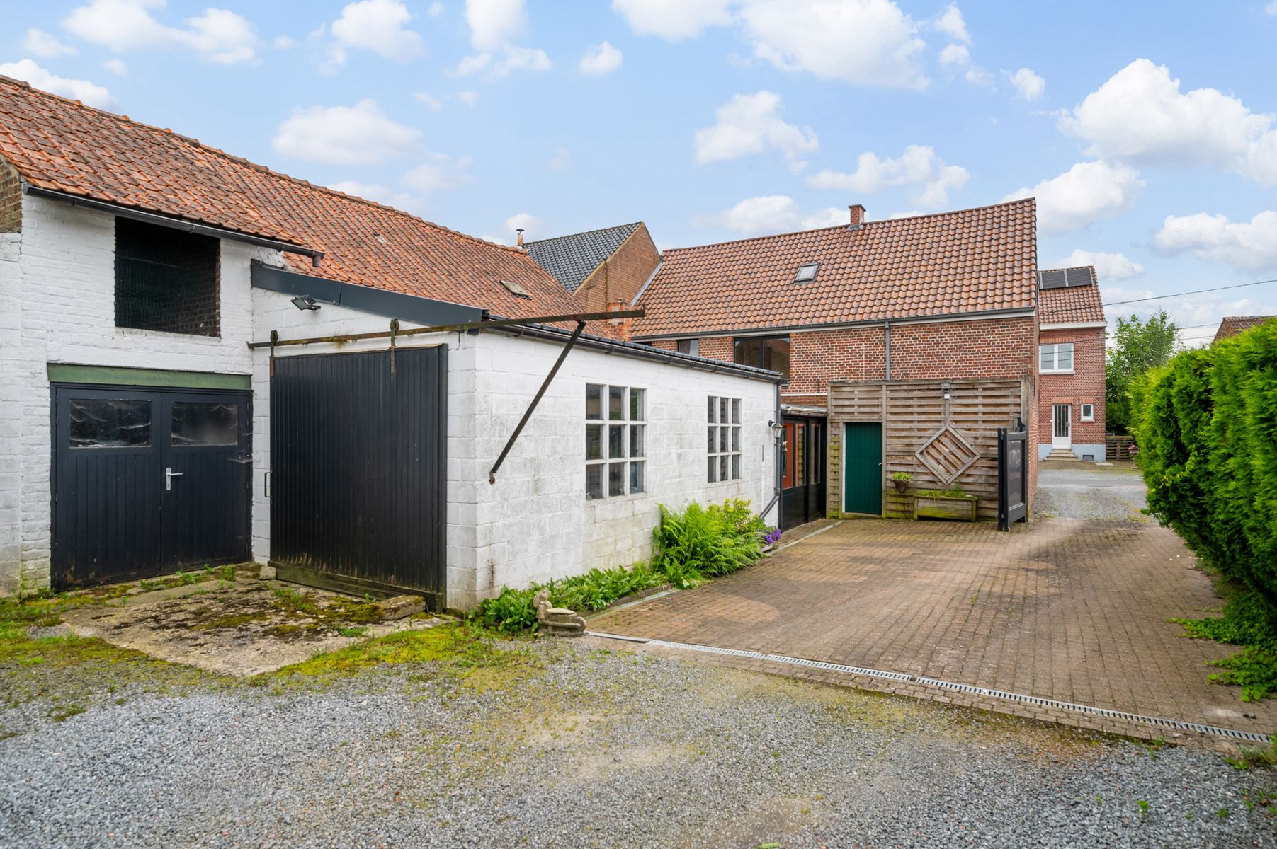 Woning met 5 slpk's, opslagruimte(loods) en grote tuin! foto 22