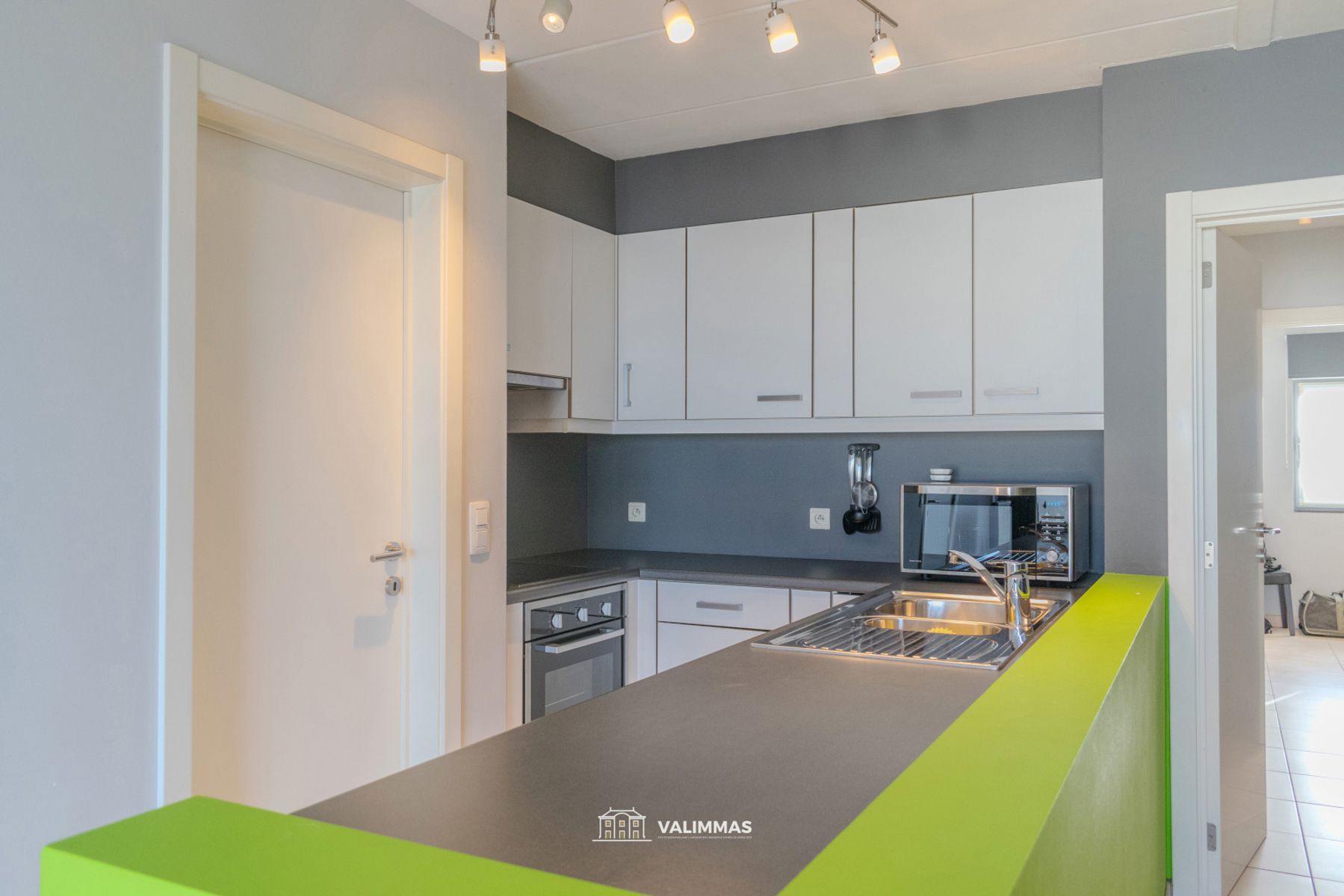 Verzorgd & energiezuinig duplex-appartement met groot terras foto 5