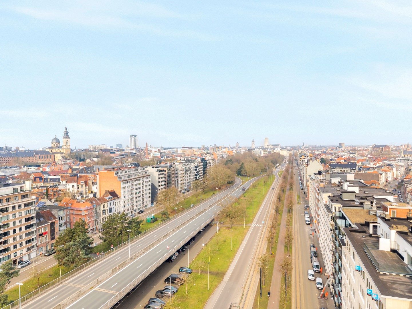 Gelijkvloers kantoor met uitstekende bereikbaarheid in Gent foto 19