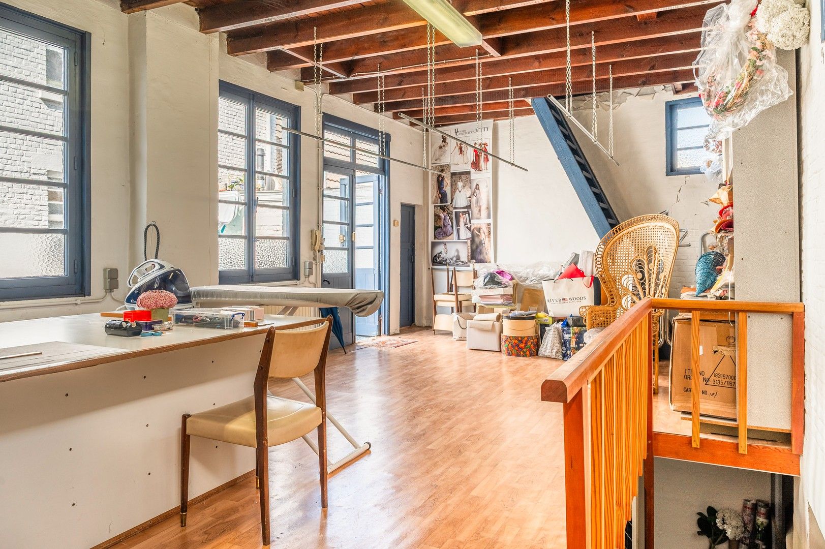 Veelzijdige woning met hoge zichtbaarheid en tal van opties! foto 26