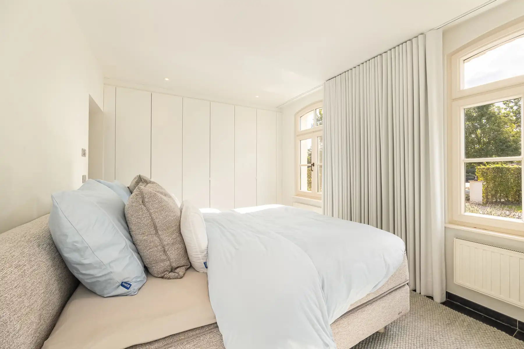 Uitzonderlijk gerenoveerde hoeve op ca. 7480 m² foto 20