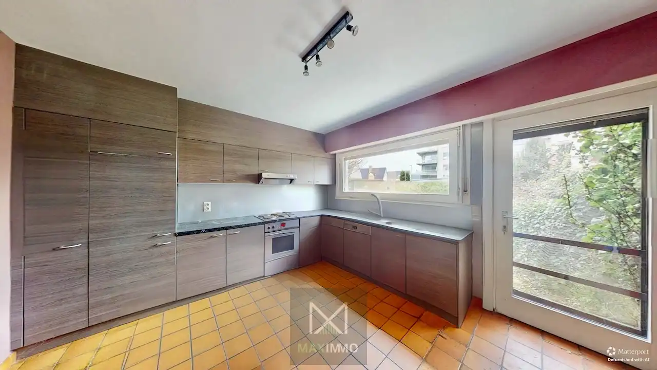 Twee hoekwoningen met uitzonderlijk potentieel in het centrum van Lauwe foto 7