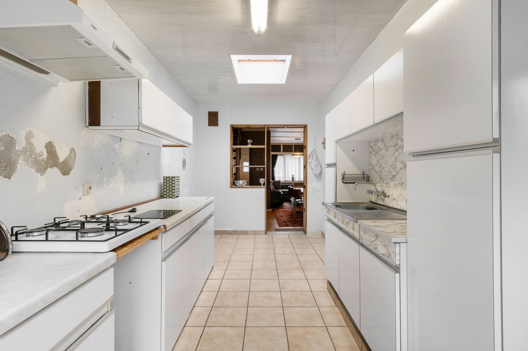 Verrassend ruime woning met koer foto 13