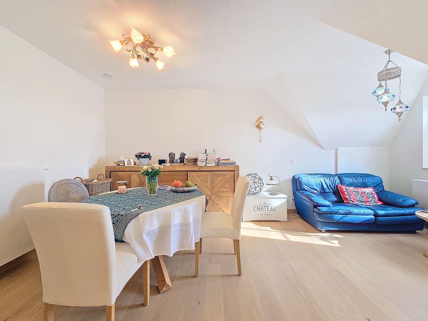 Duplex-appartement in het centrum van Nieuwpoort-Stad foto {{pictureIndex}}