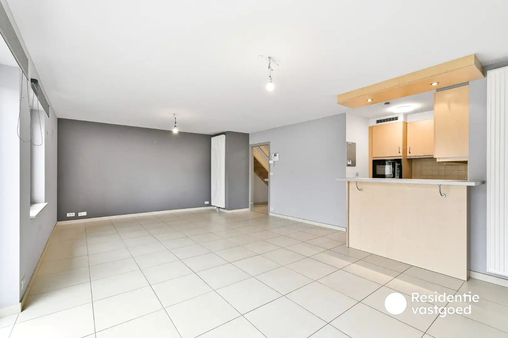 Duplex-appartement in rustige residentie met twee slaapkamers en terras foto 5