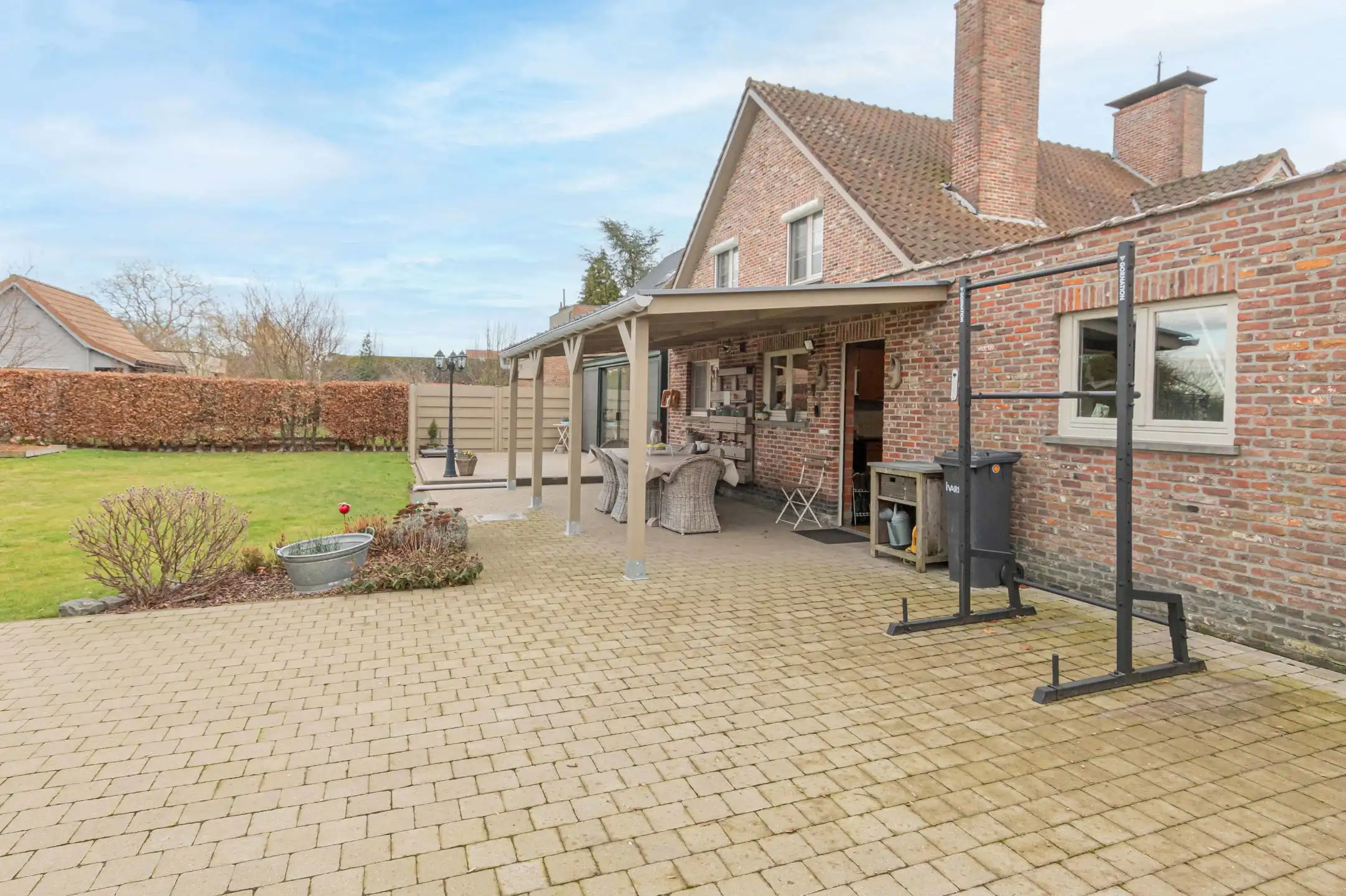 Knappe villa in landelijke stijl met uitgestrekt uitzicht foto 14