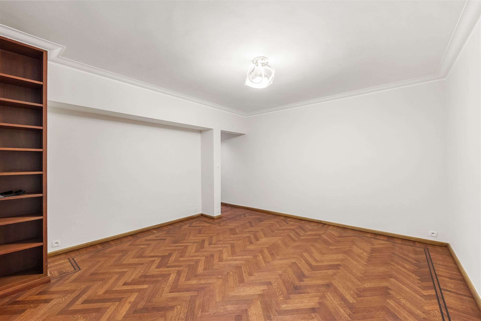 Karaktervolle Villa 1951 met Zuidwestgerichte Tuin foto 28