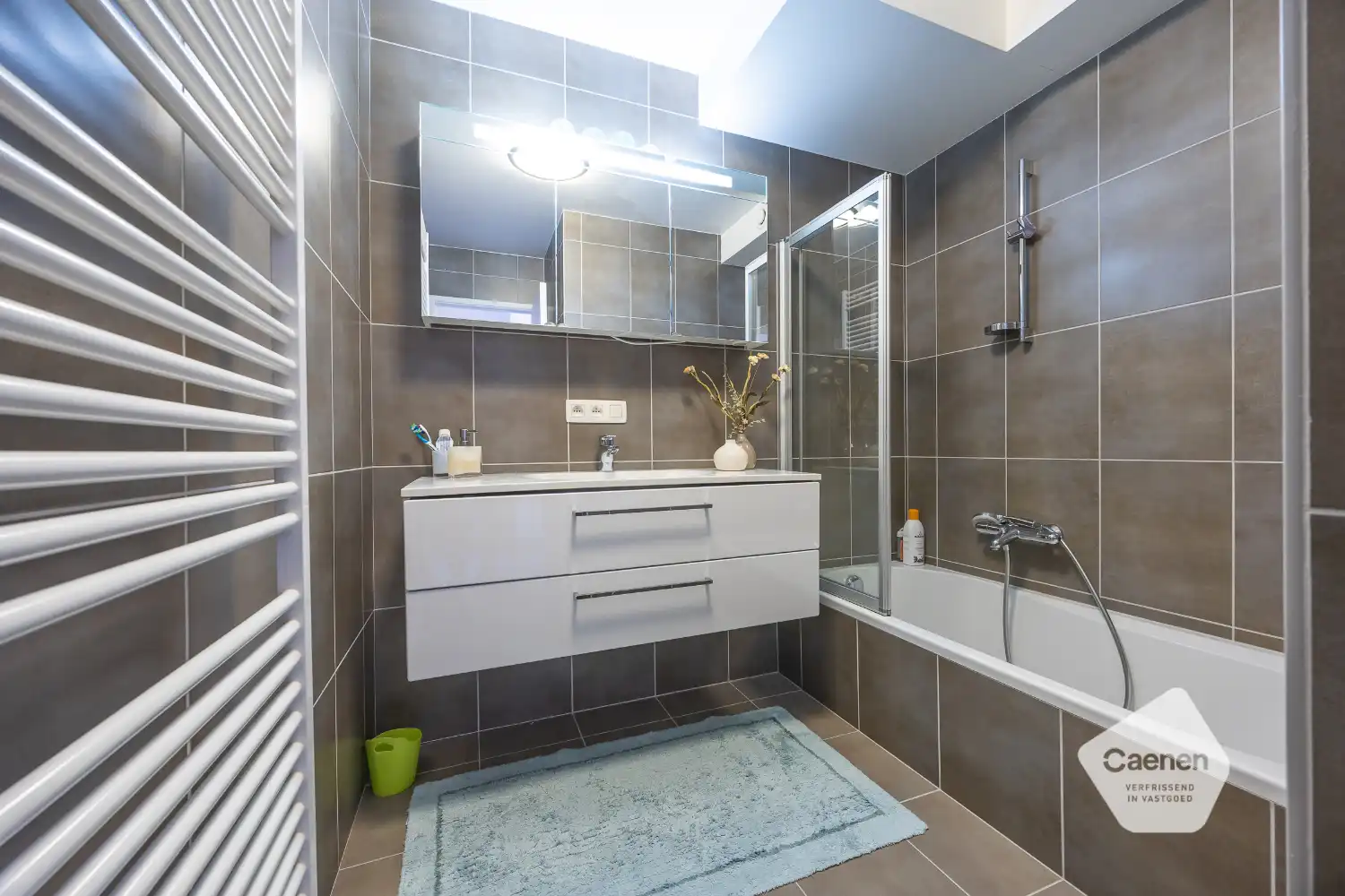 Recent een slaapkamer appartement op uitstekende ligging foto 13