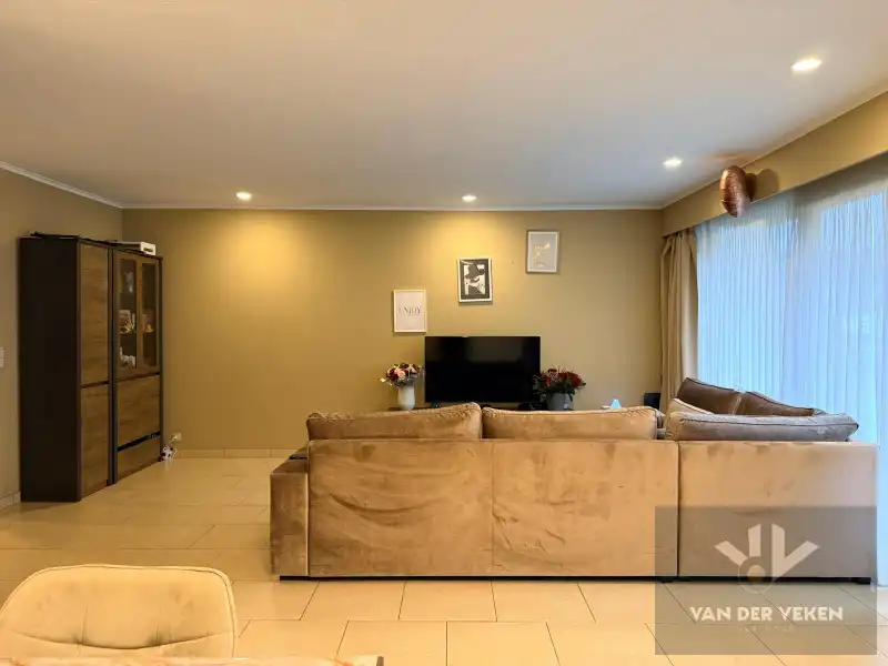 Ruim GLV 3-slpk appartement in Katarinawijk! foto 3