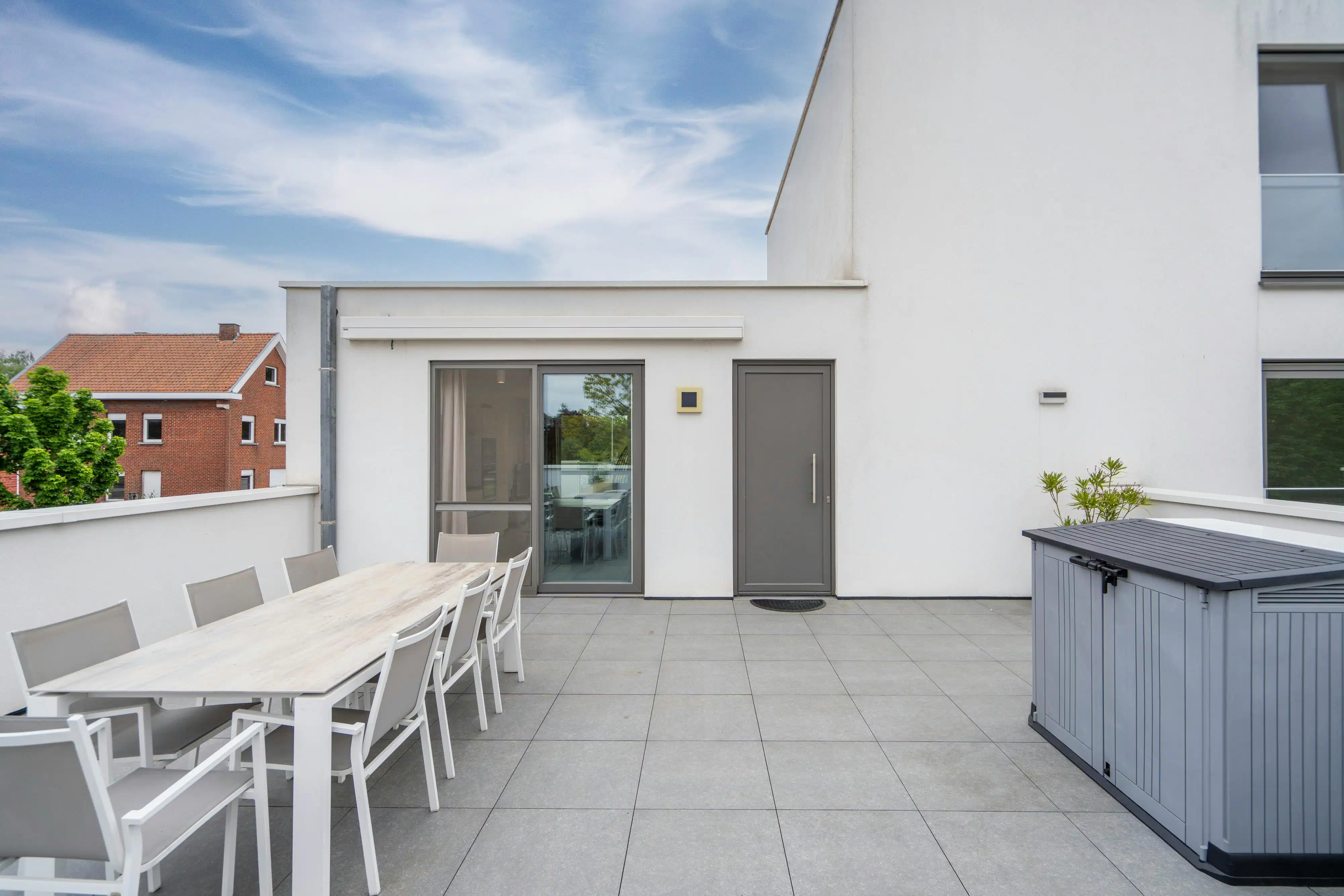 Ruim appartement met dubbel terras te koop in Gullegem! foto 12