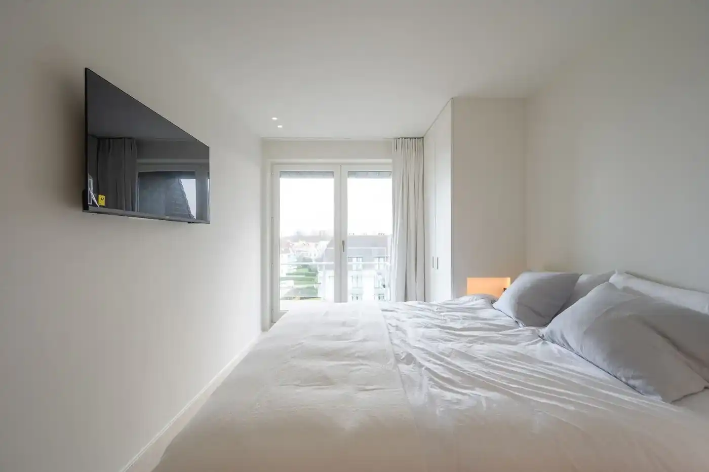 Prachtig gerenoveerd appartement op de Wandeldijk foto 16