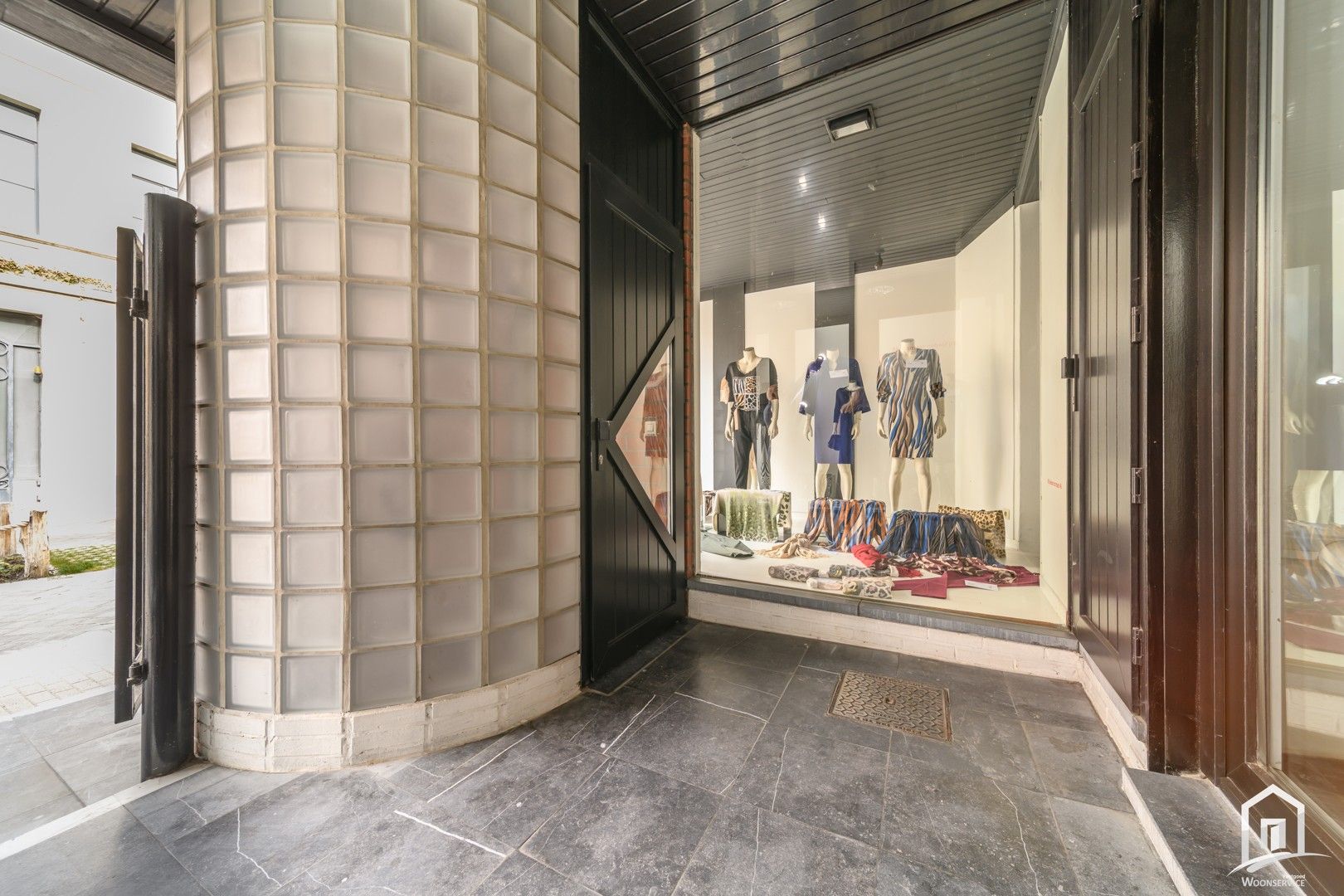 Handelspand met woonst in het hartje van Temse foto 32