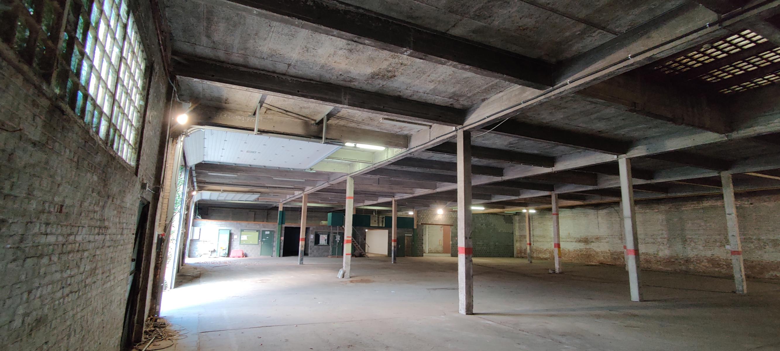 Charmant atelier met opslagruimte op een unieke locatie foto 32