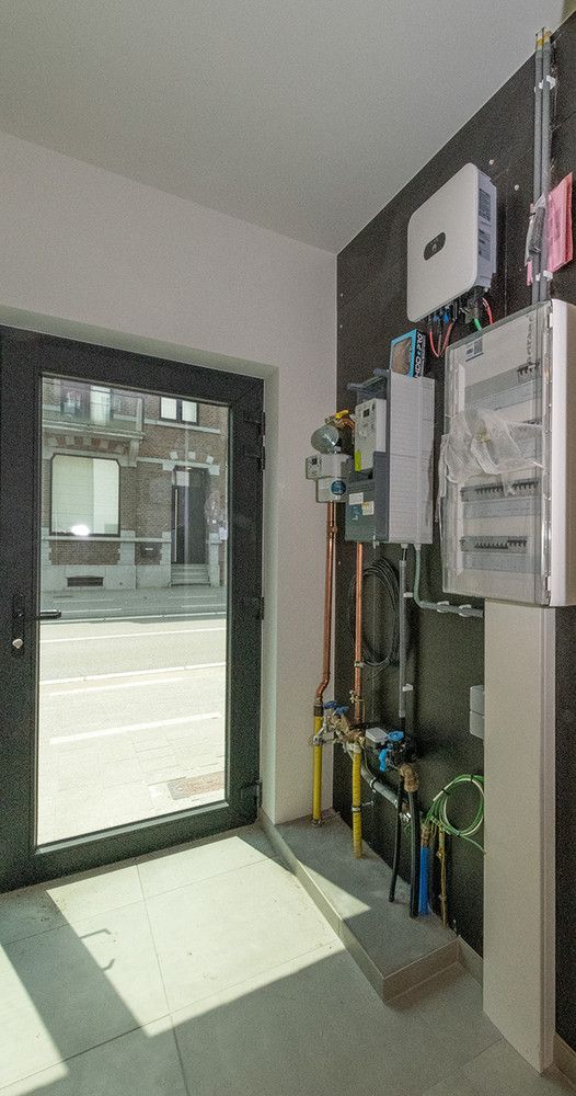 Zeer ruime en lichtrijke stadswoning met 3 of 4 slaapkamers foto 4